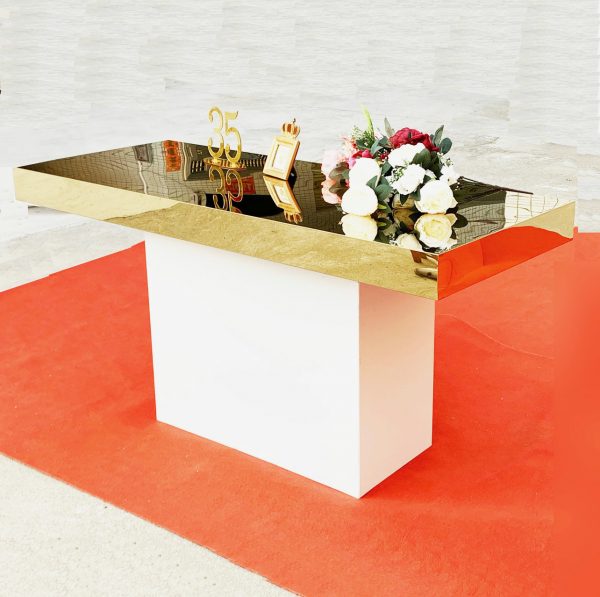 Royal Acrylic Mirror Table